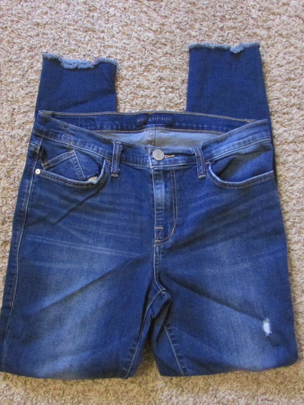 Rock & Republic Kashmiere 12M Whiskered Tattered Skinny Ankle Jeans Like New